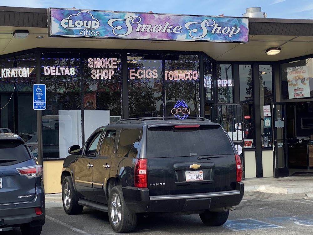 Cloud Vibes Smoke & Vape Shop