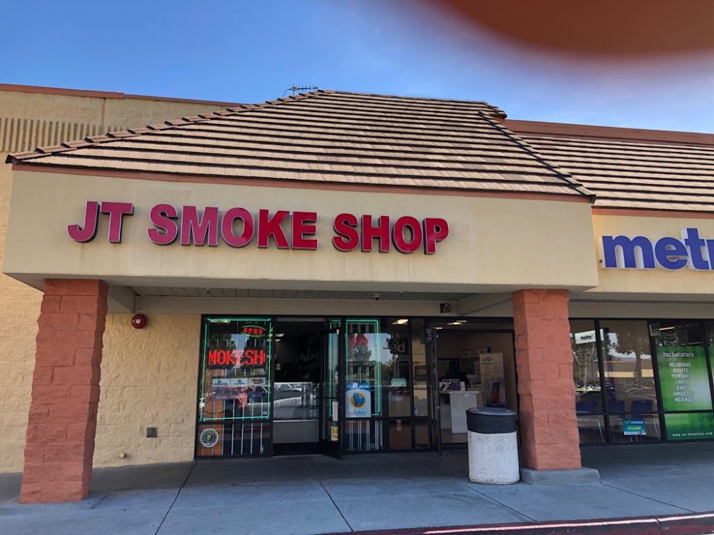 JT’s Smoke Shop