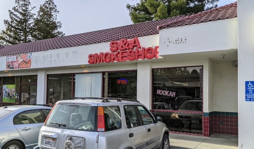 S&A Smoke Shop