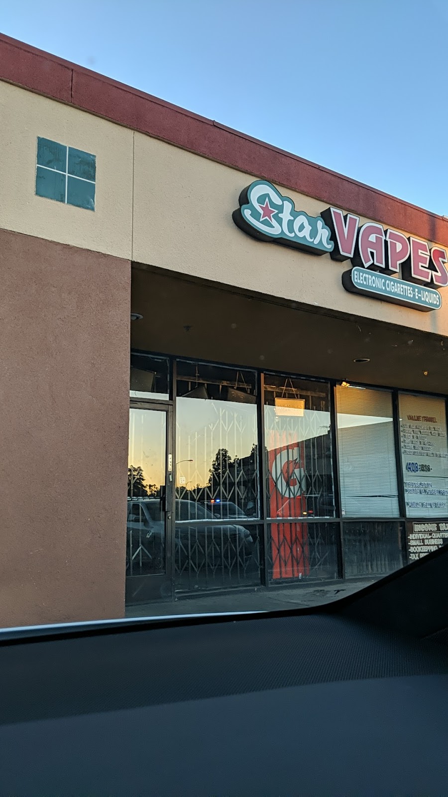 Star Vapes Smoke Shop